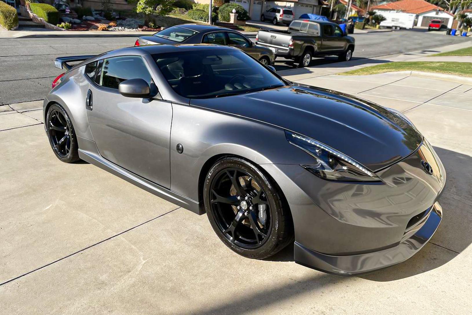 2011 Nissan 370Z NISMO