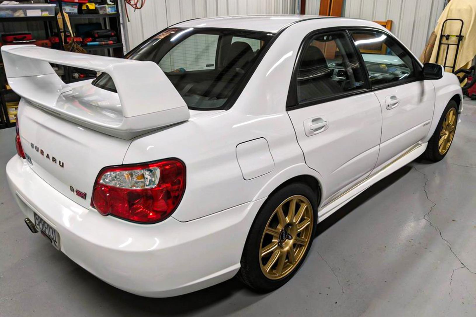 2005 Subaru STi