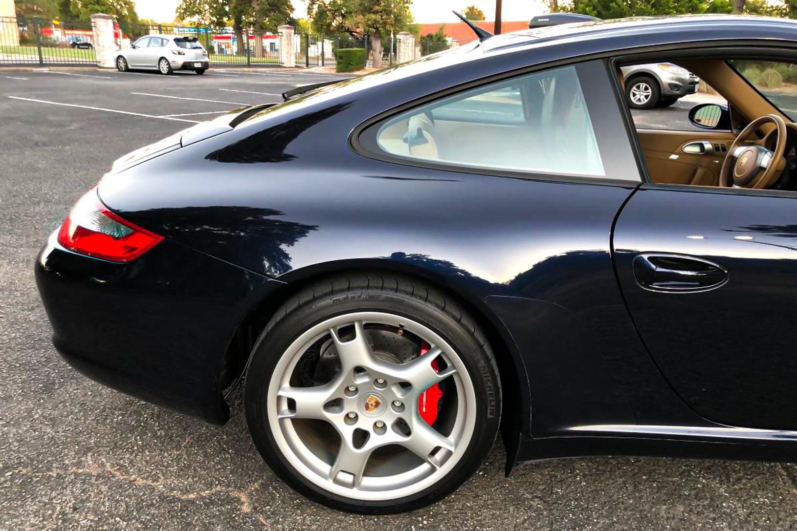 2005 Porsche 911 S