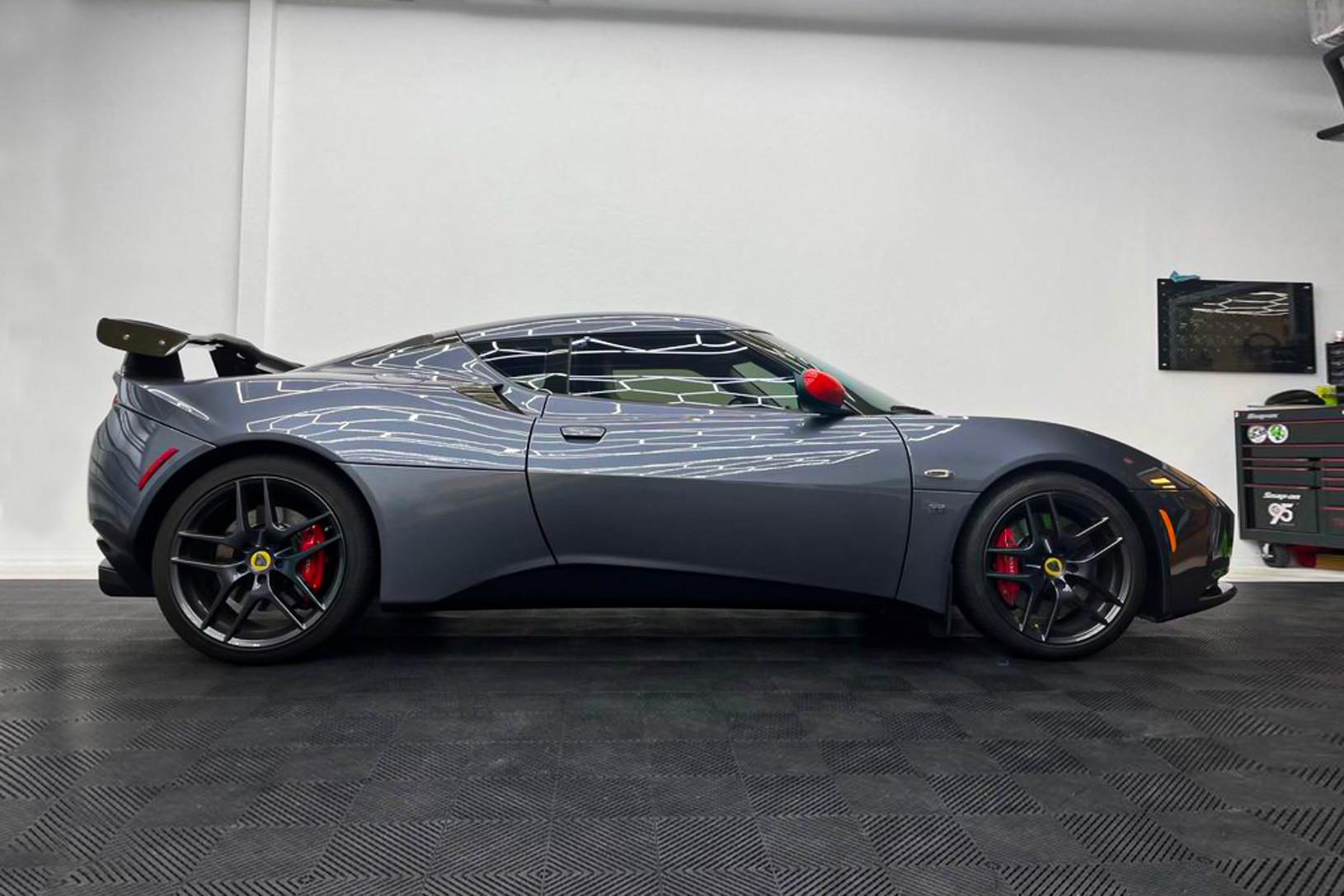 2011 Lotus Evora