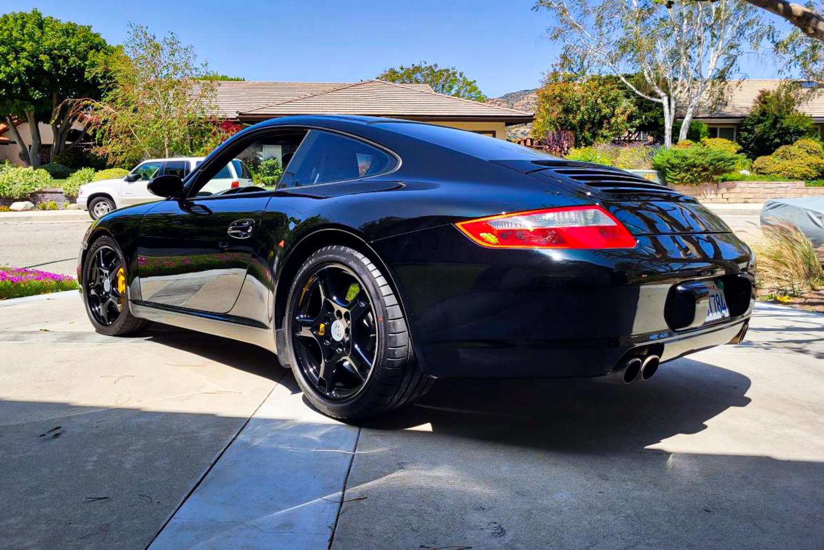 2005 Porsche 911 S