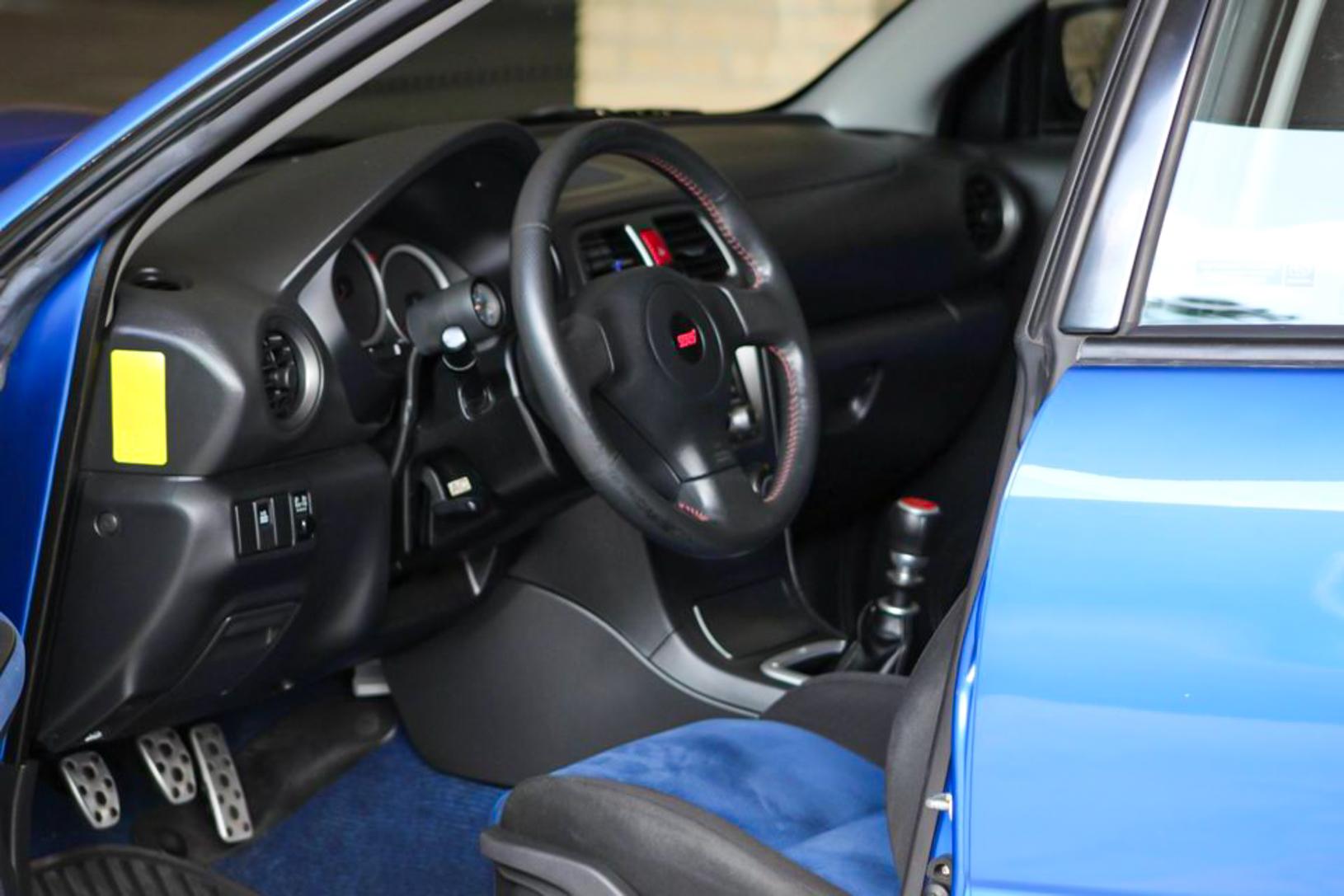 2005 Subaru STi