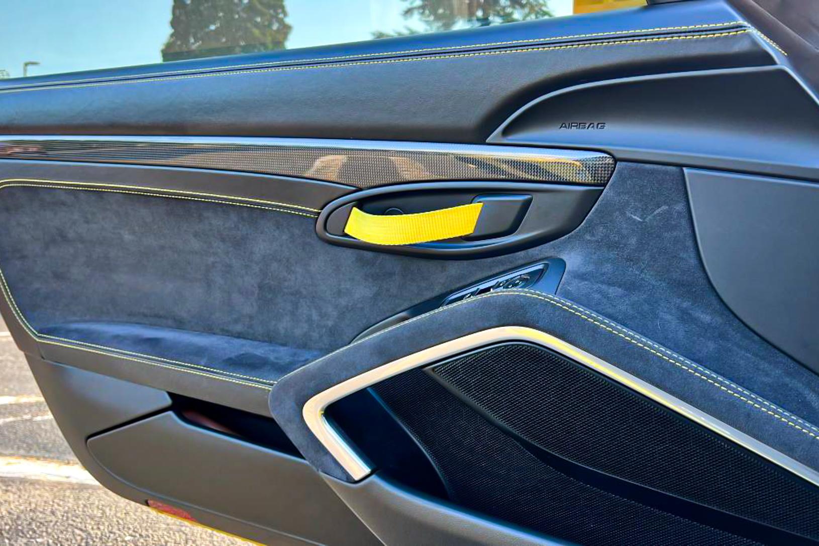 2016 Porsche Cayman GT4