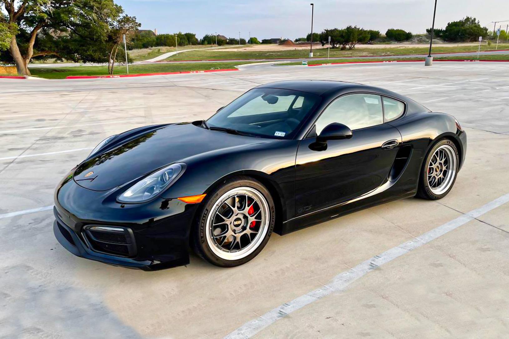 2016 Porsche Cayman GTS