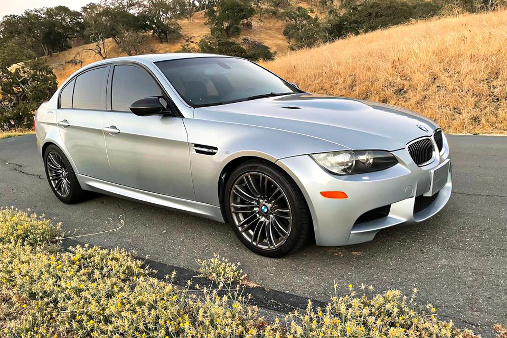 BMW M3ボディ 2008 BMW M3 'Slicktop' for Sale | Built for Backroads