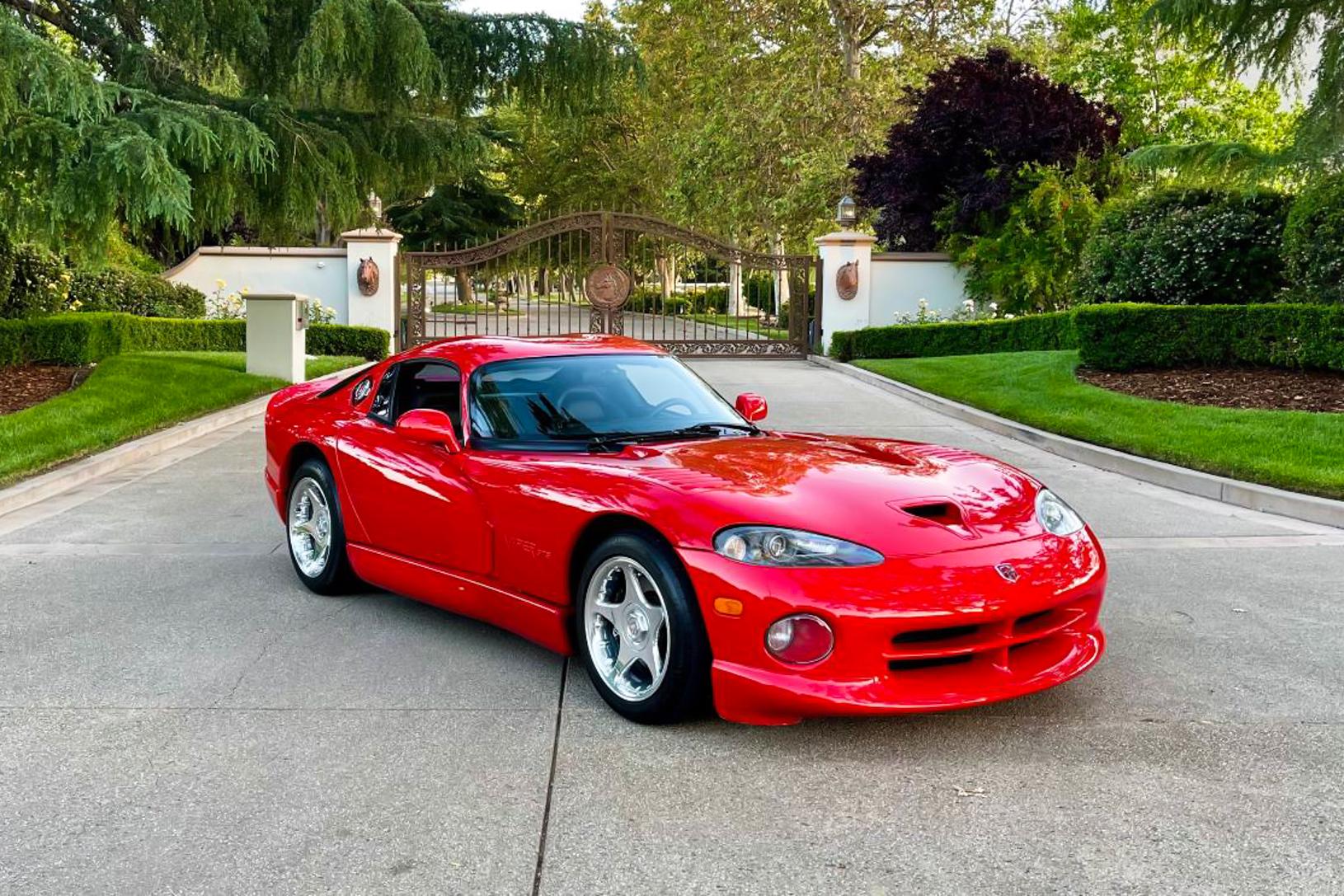 1997 Dodge Viper GTS