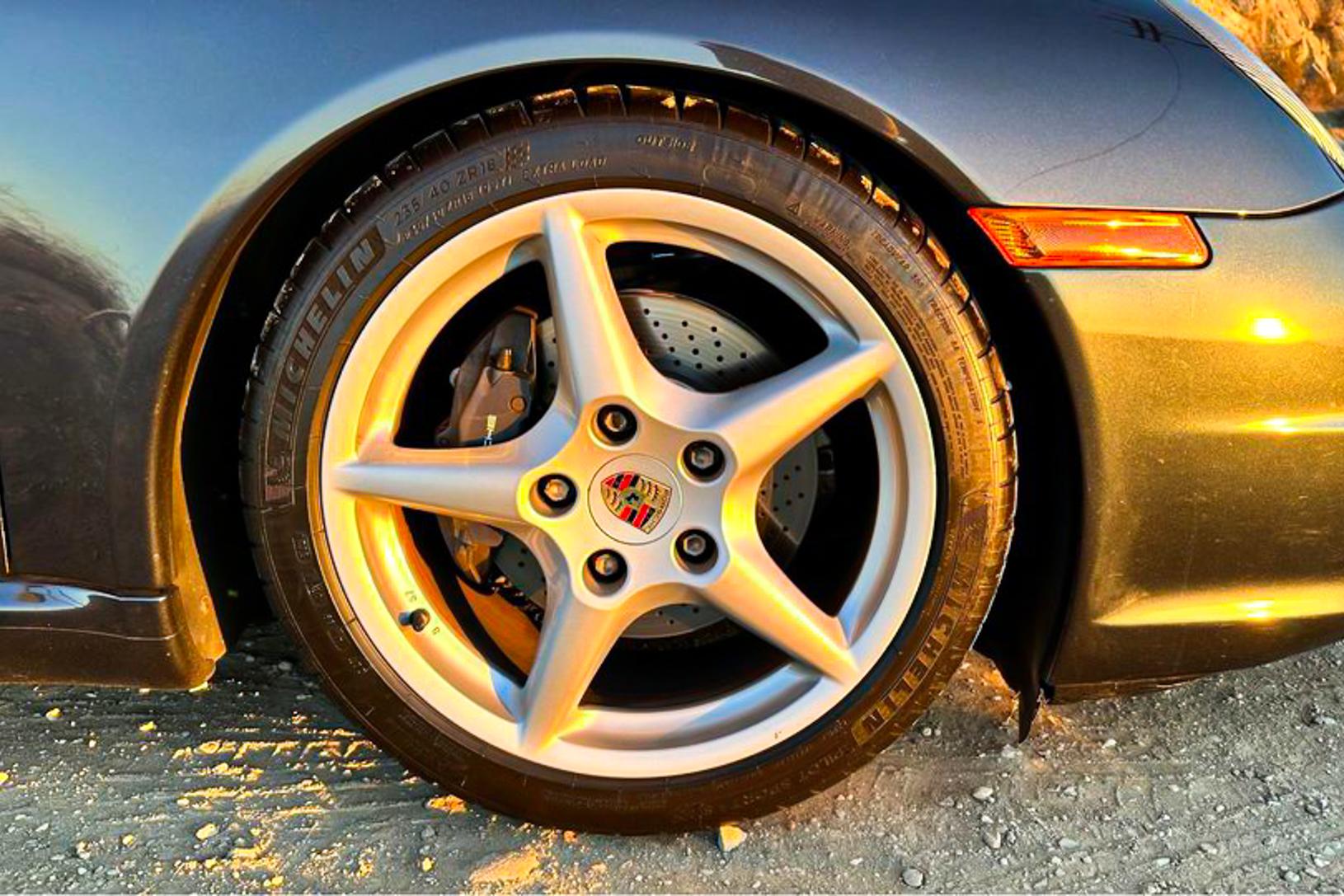 2005 Porsche 911