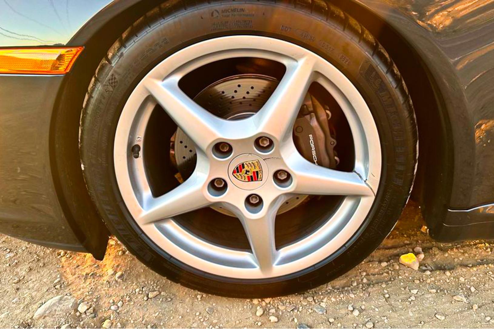2005 Porsche 911