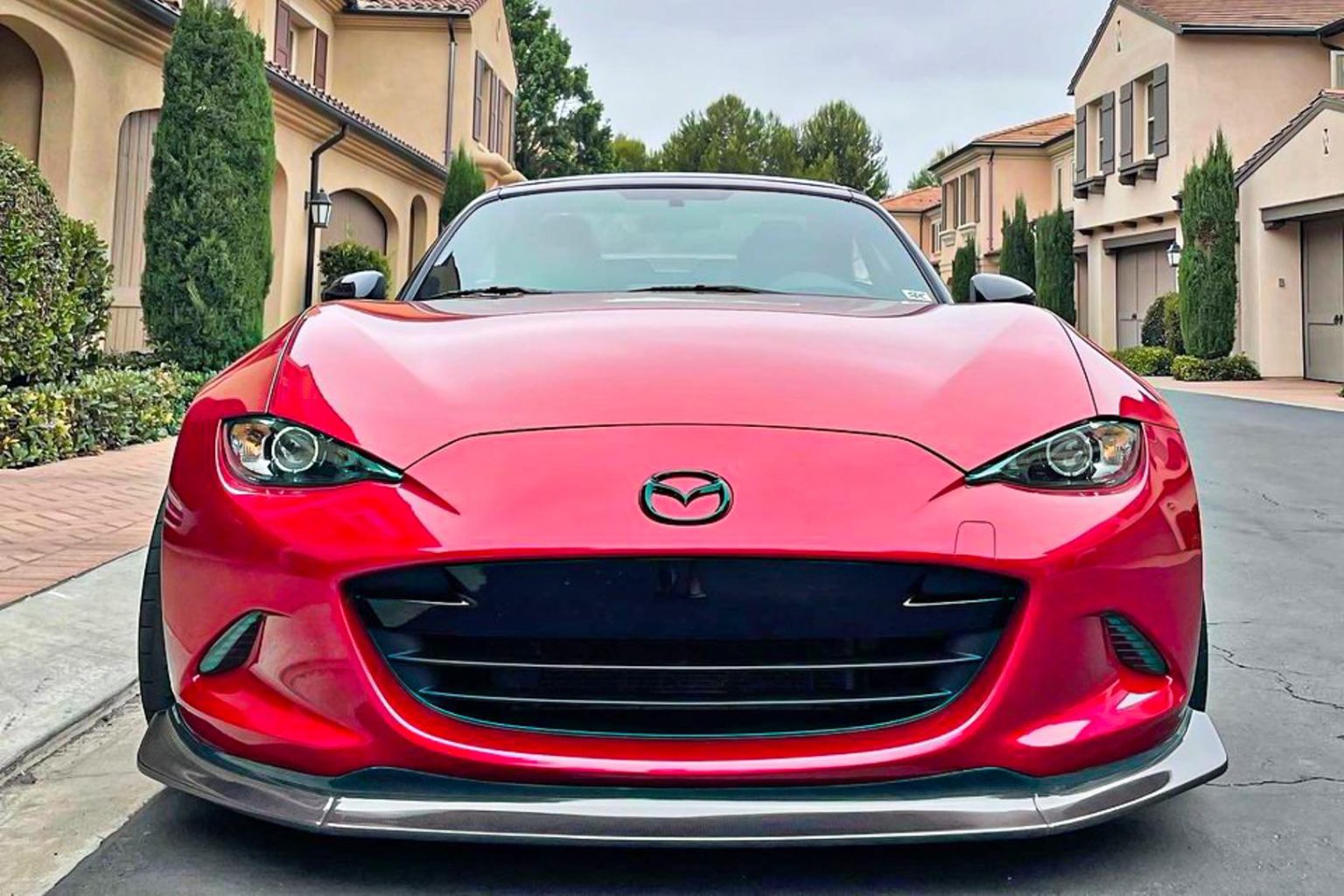 2016-mazda-mx-5-built-for-backroads