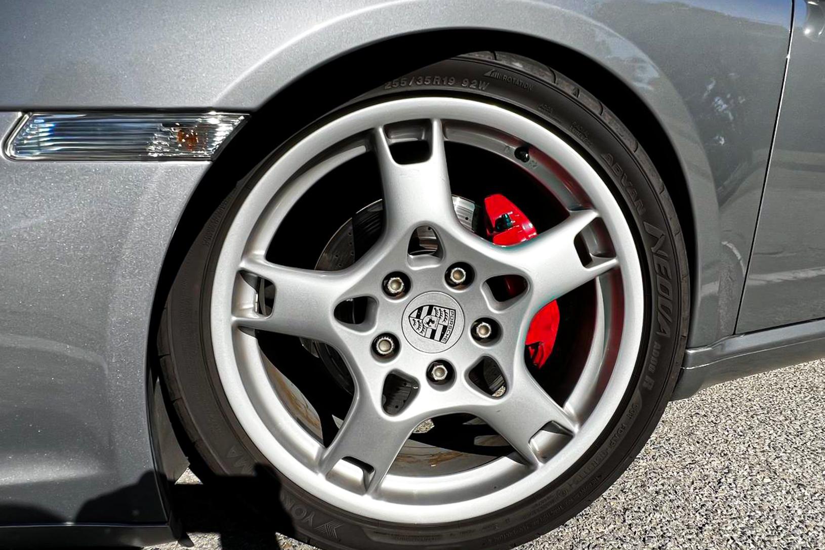 2006 Porsche Cayman S