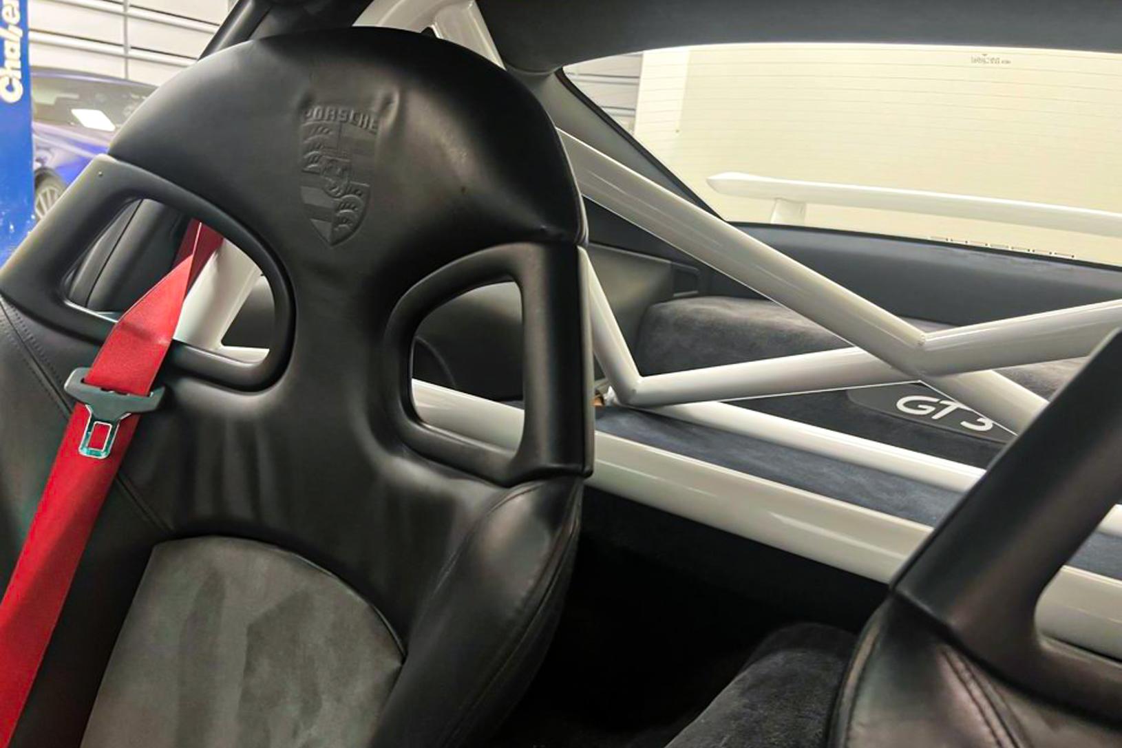 2004 Porsche 911 GT3