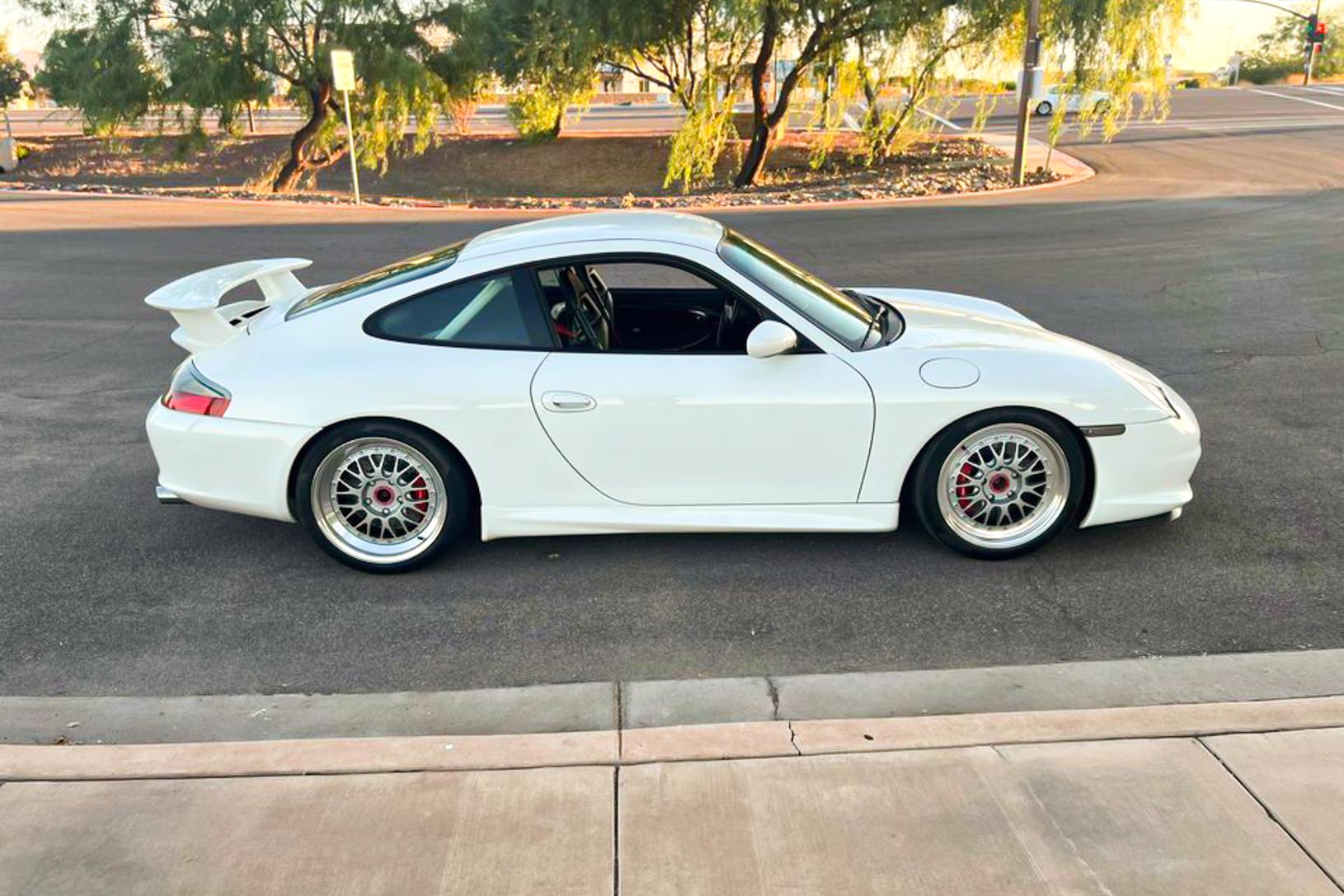 2004 Porsche 911 GT3