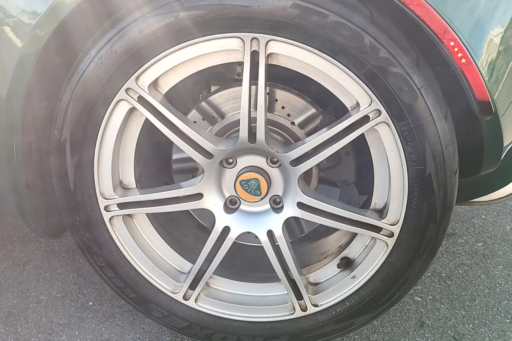 2005 Lotus Elise