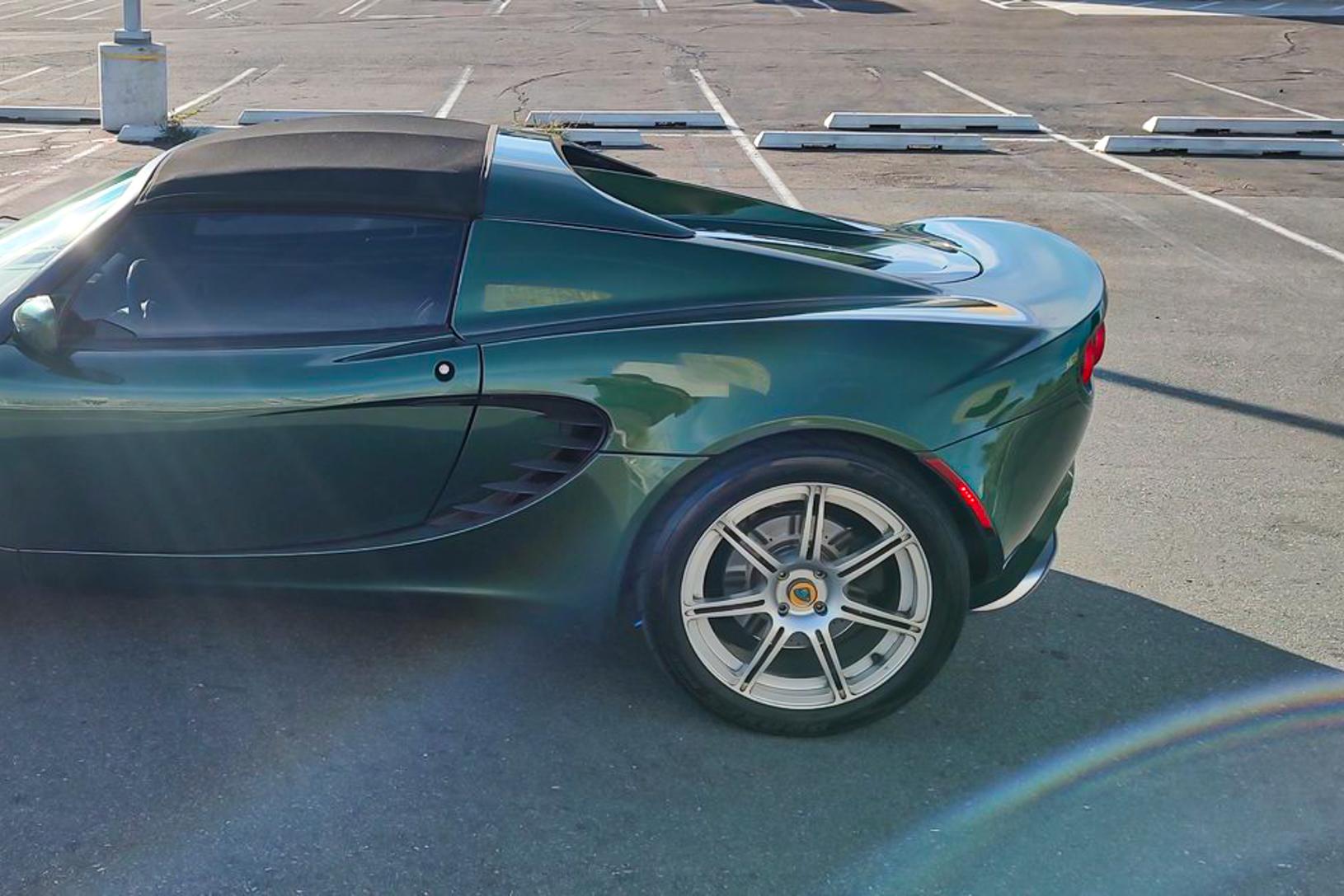2005 Lotus Elise