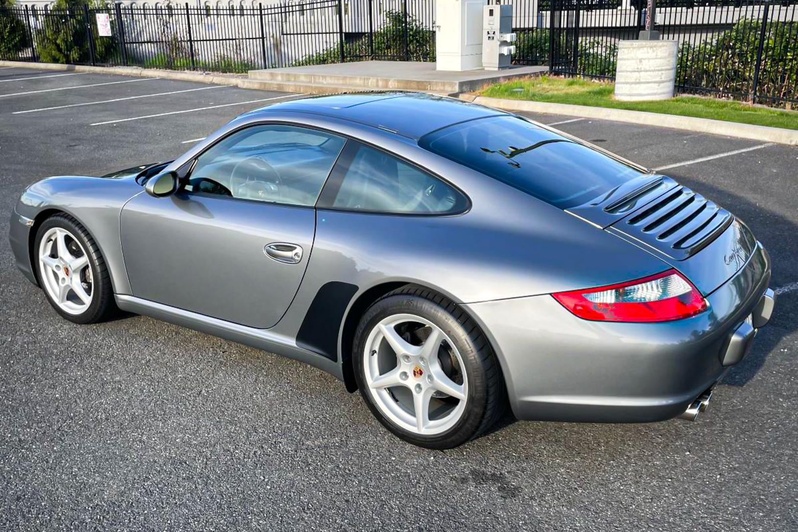 2005 Porsche 911
