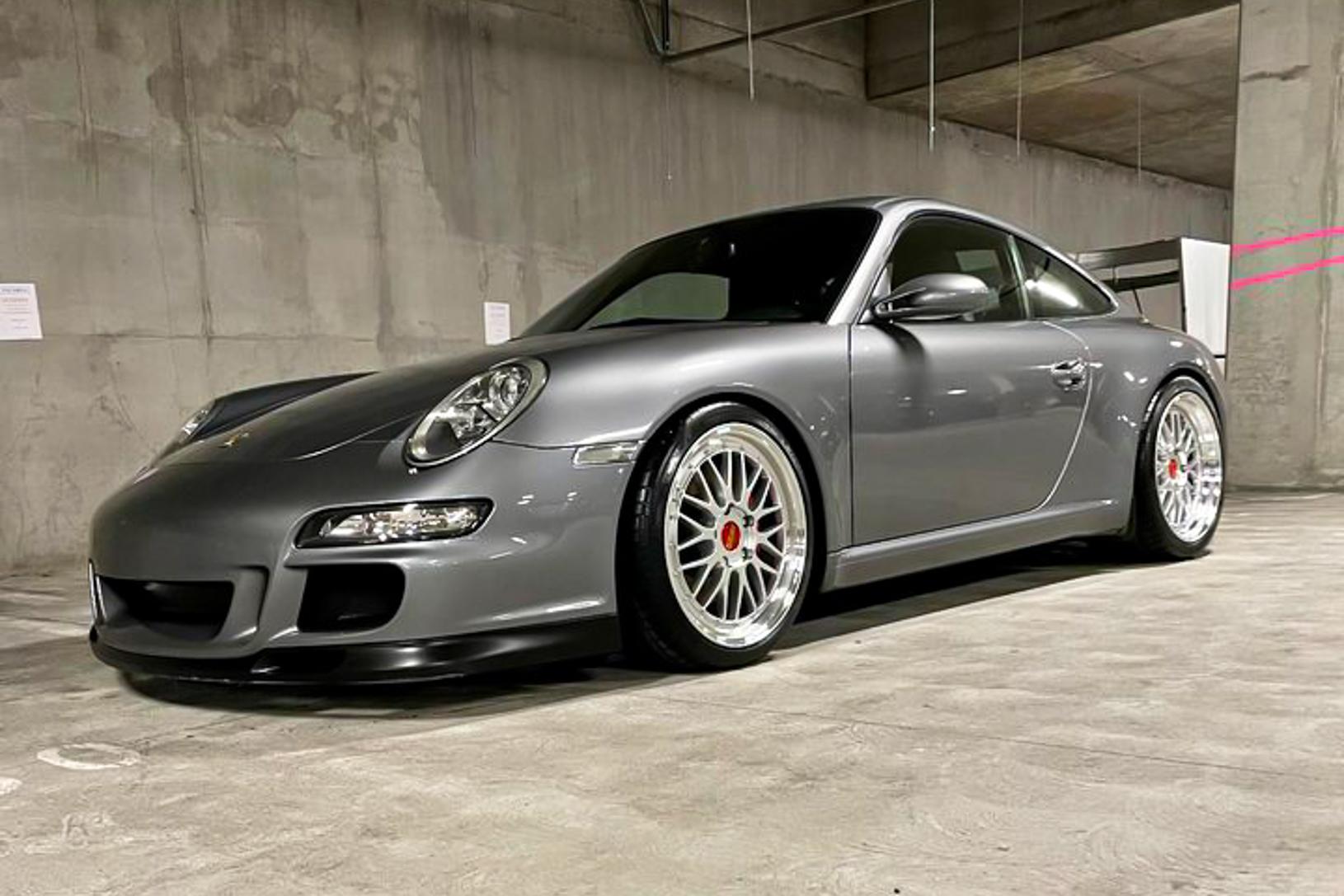 2005 Porsche 911 S