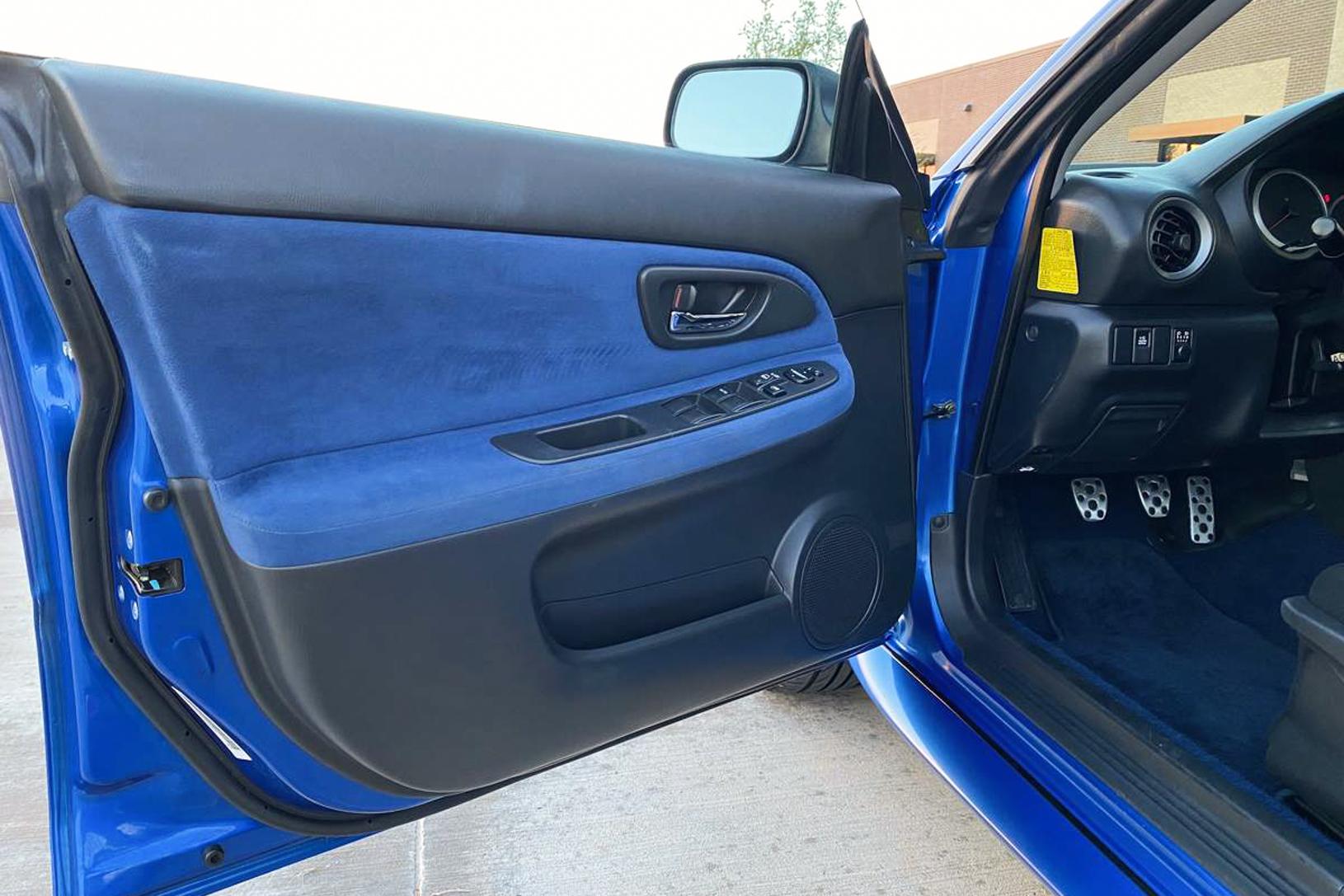 2005 Subaru STi