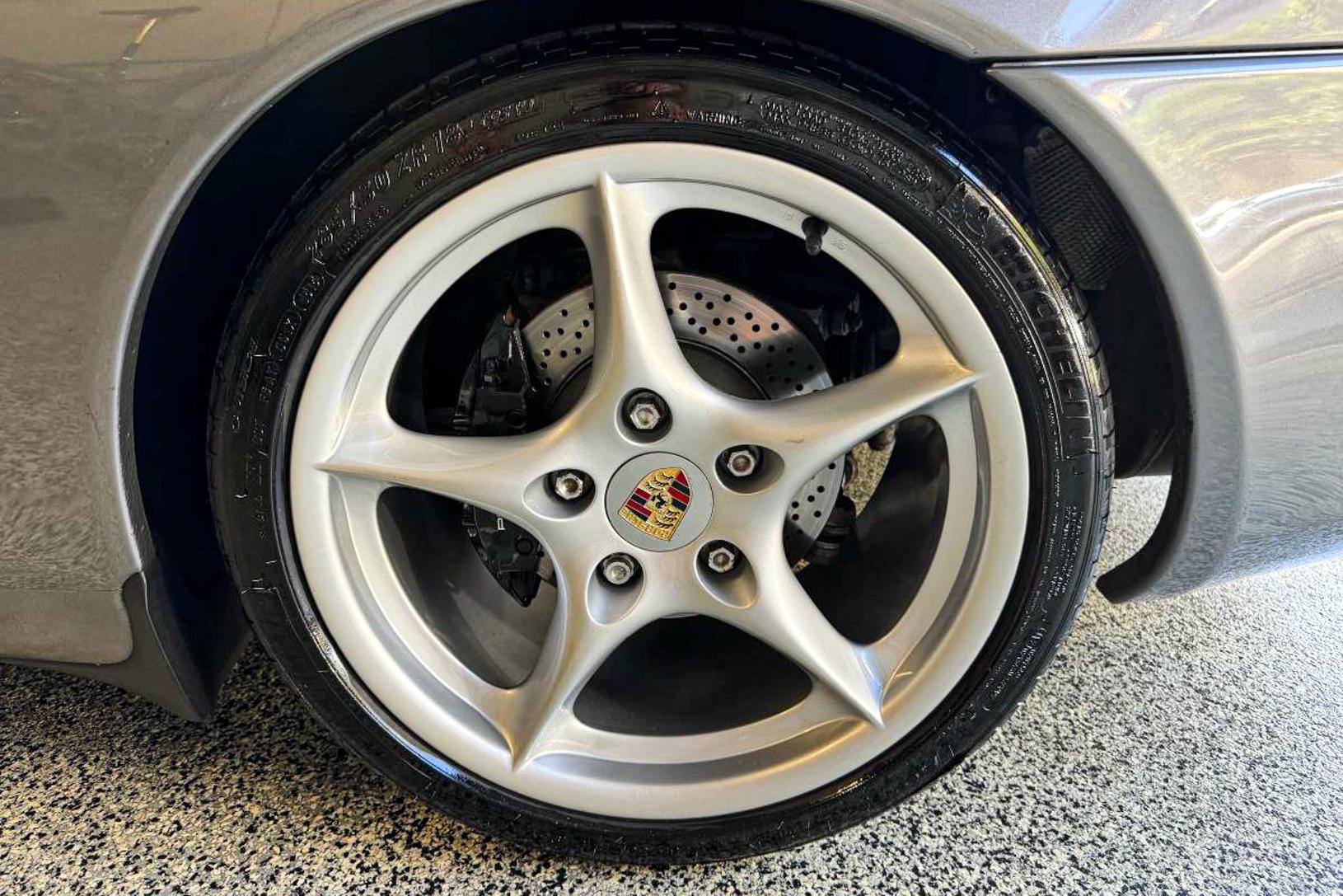 2002 Porsche 911