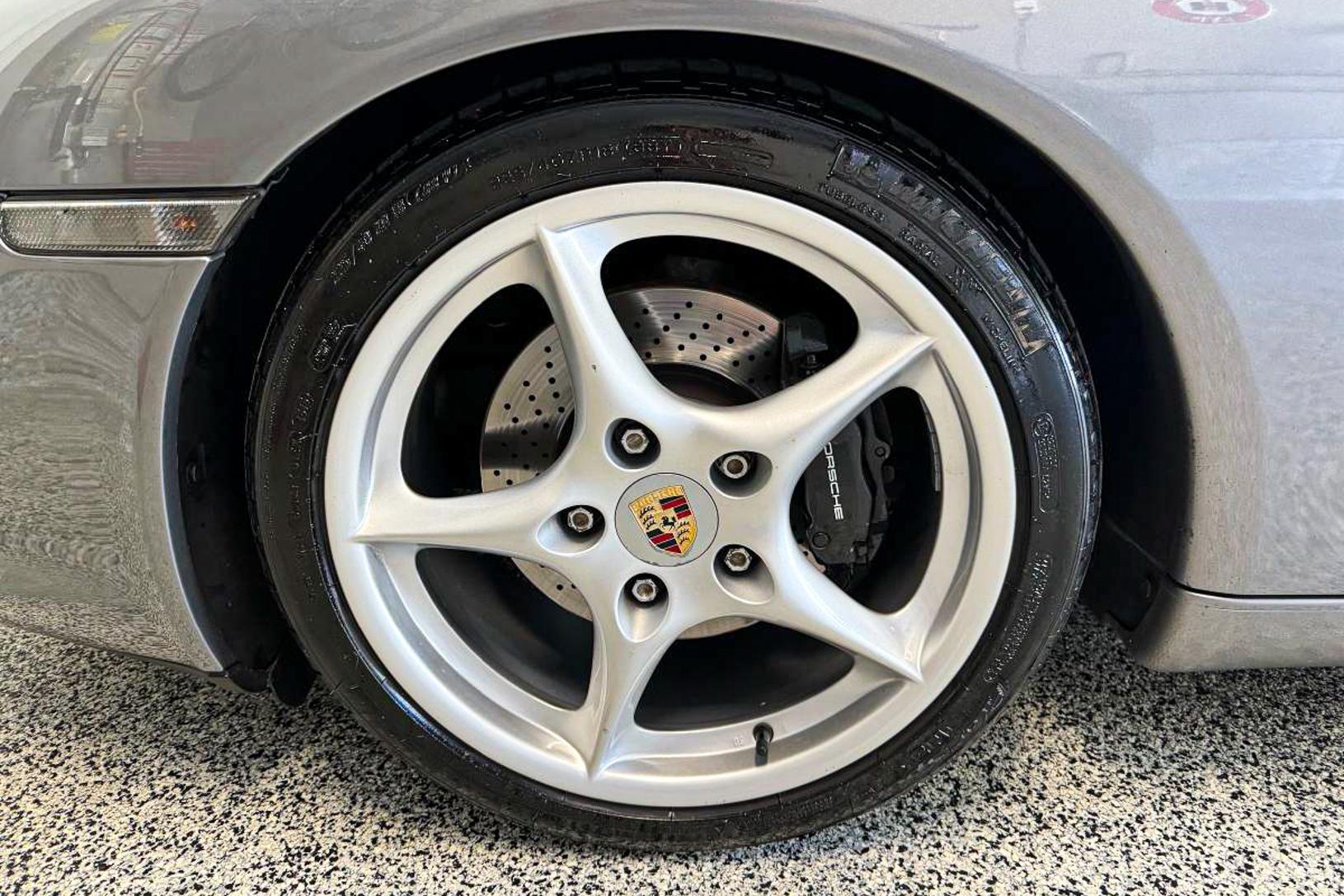 2002 Porsche 911