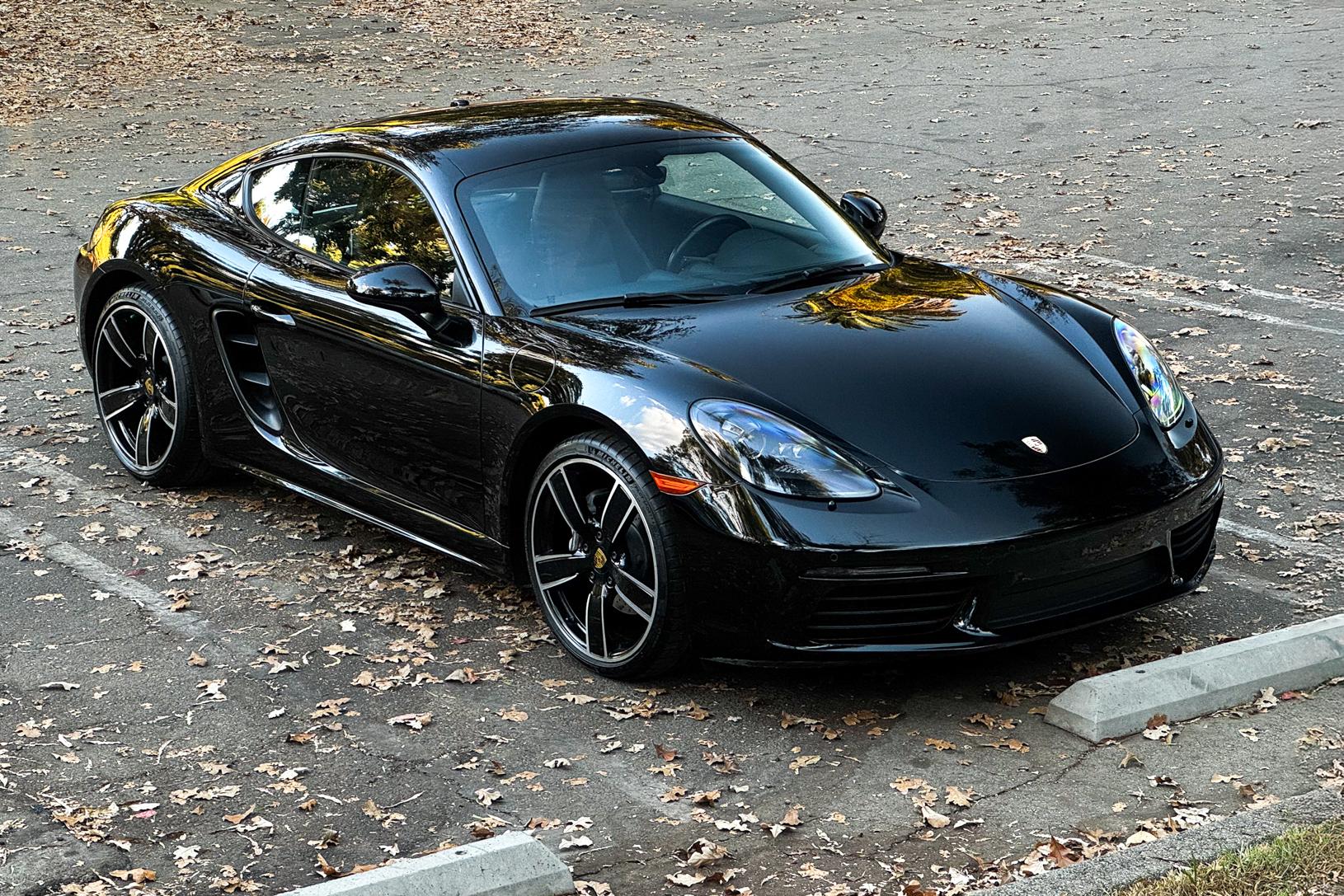 2018 Porsche Cayman