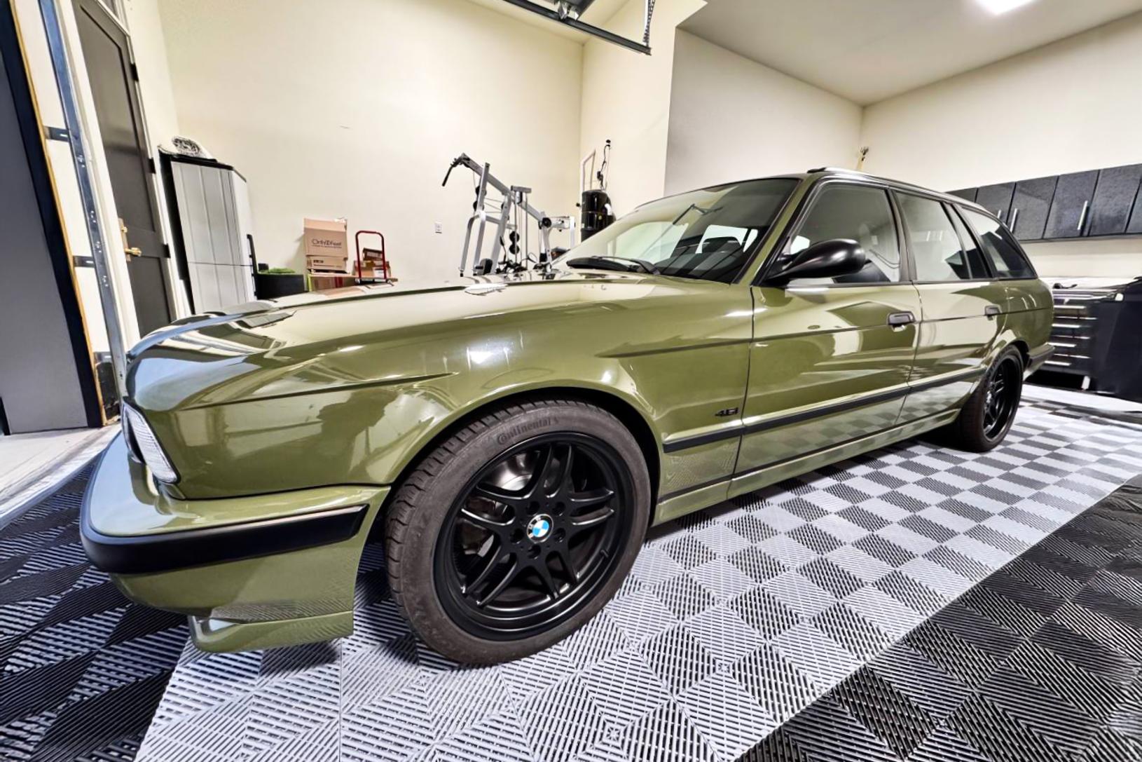 1994 BMW 530iT 'Alpina V8 Swap'