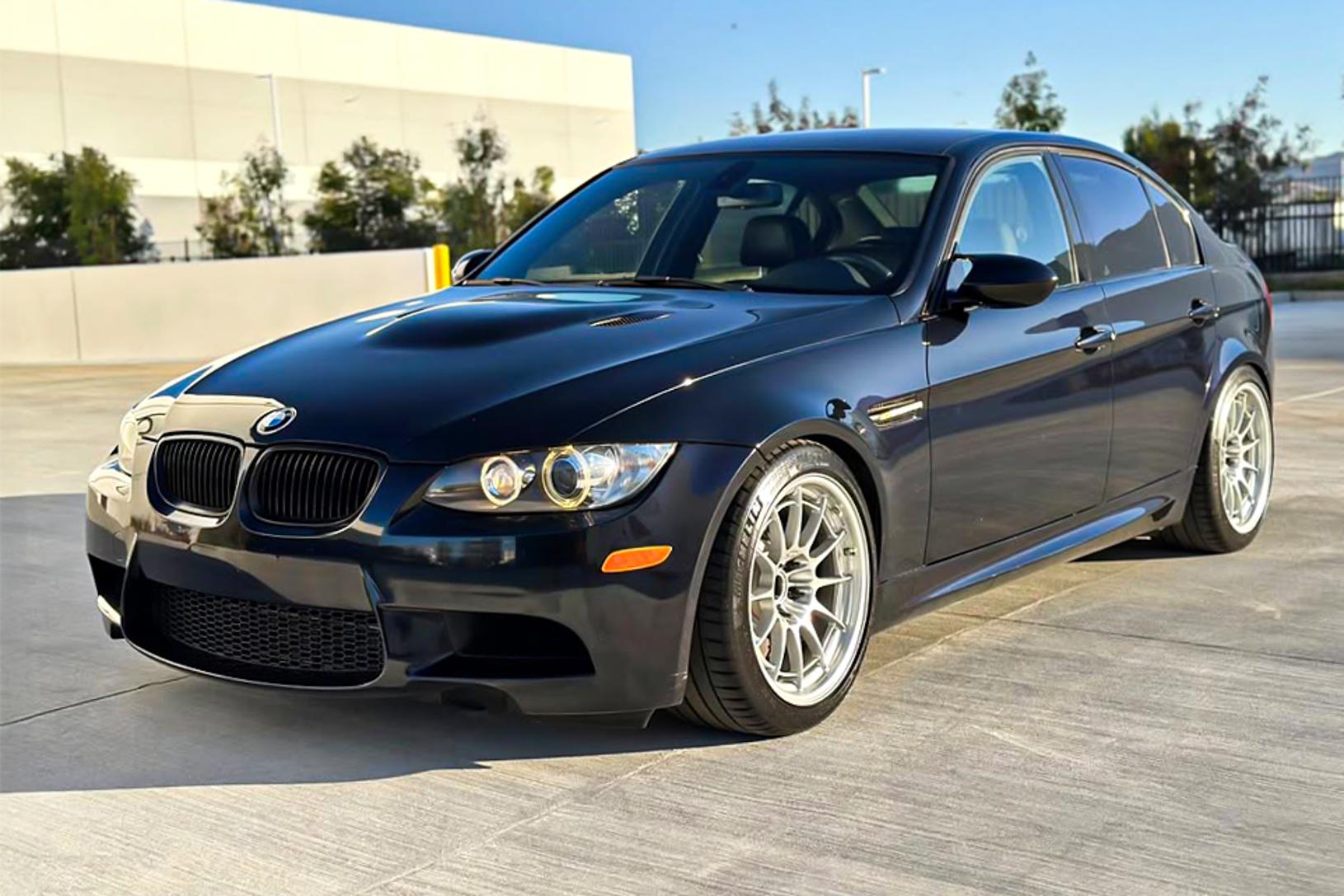 2011 BMW M3