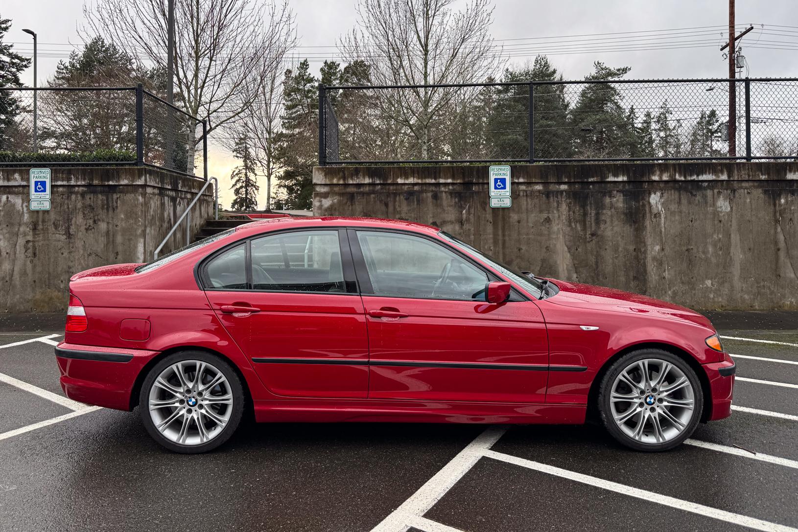 2003 BMW 330i ZHP 'Slicktop'