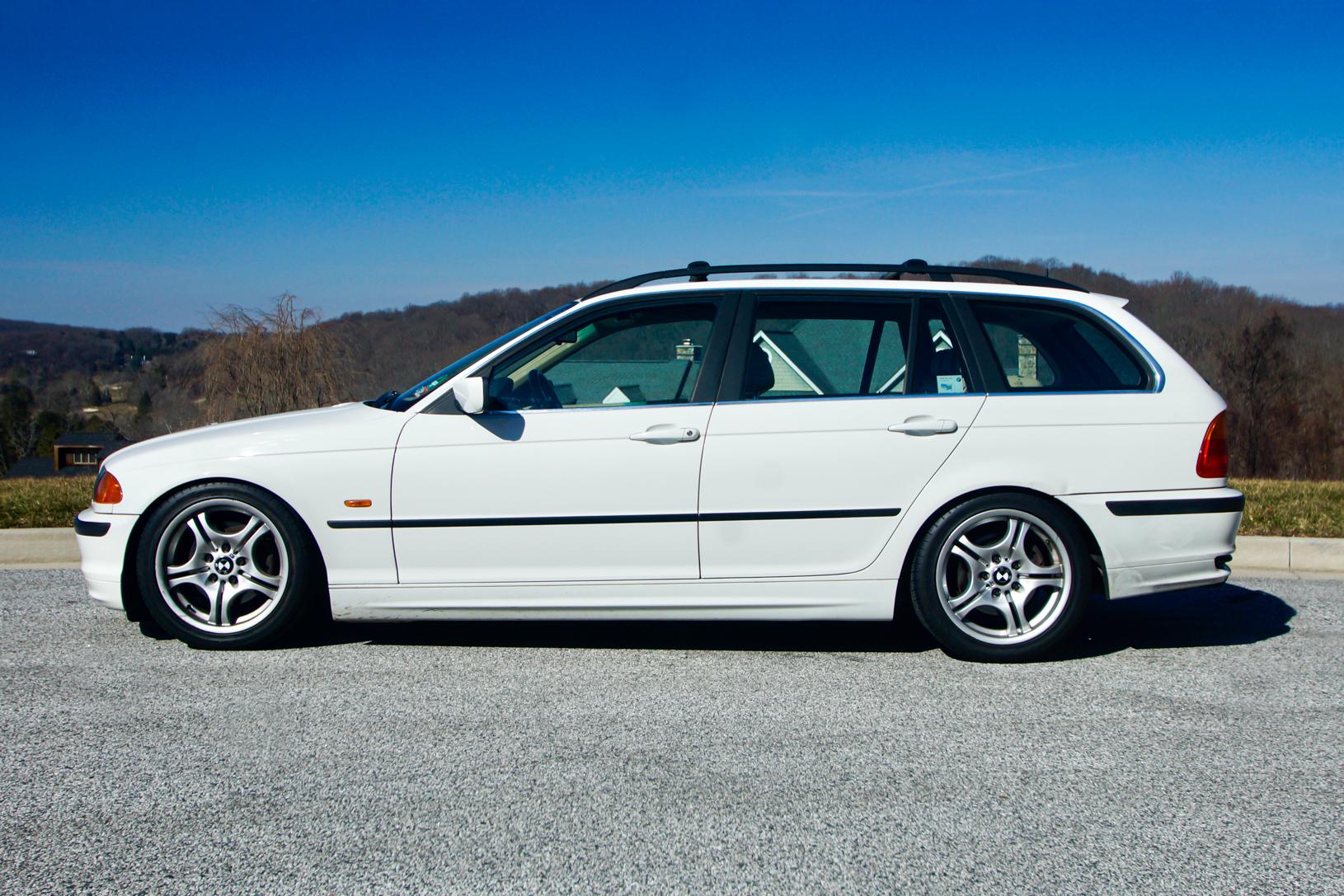 2001 BMW 325i Touring