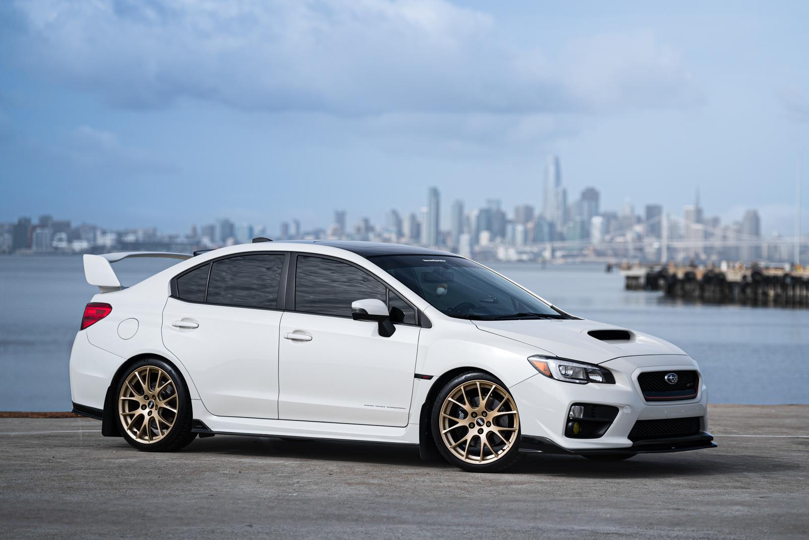 2016 Subaru STi