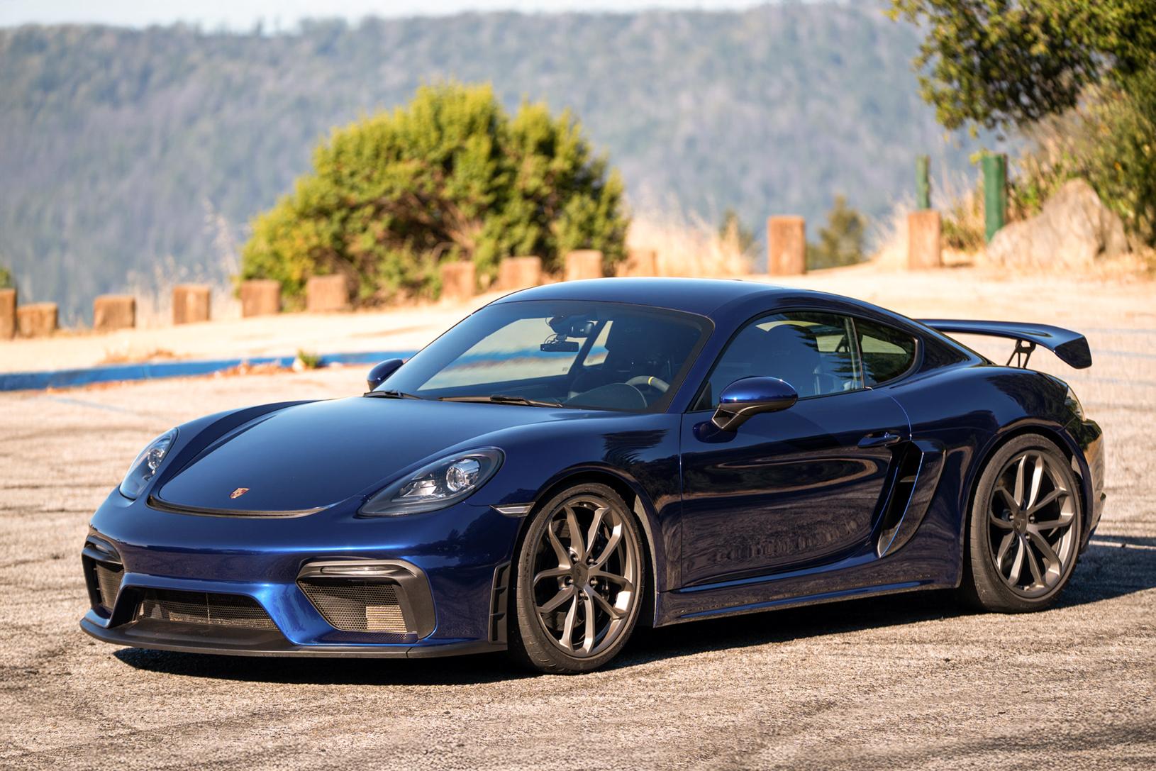 2023 Porsche Cayman GT4