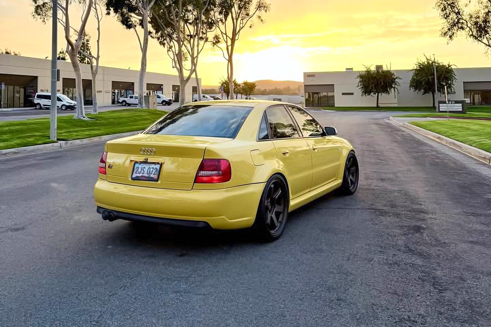 2000 Audi S4