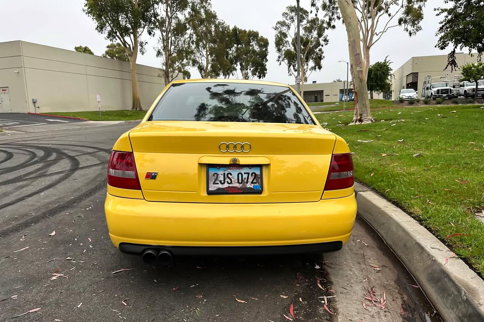 2000 Audi S4