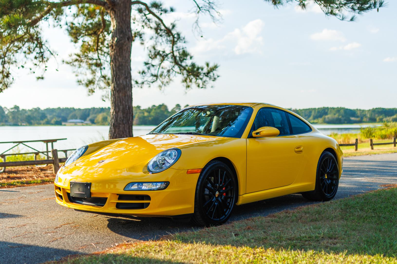 2005 Porsche 911 S