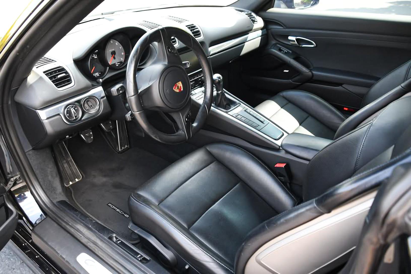 2016 Porsche Cayman S