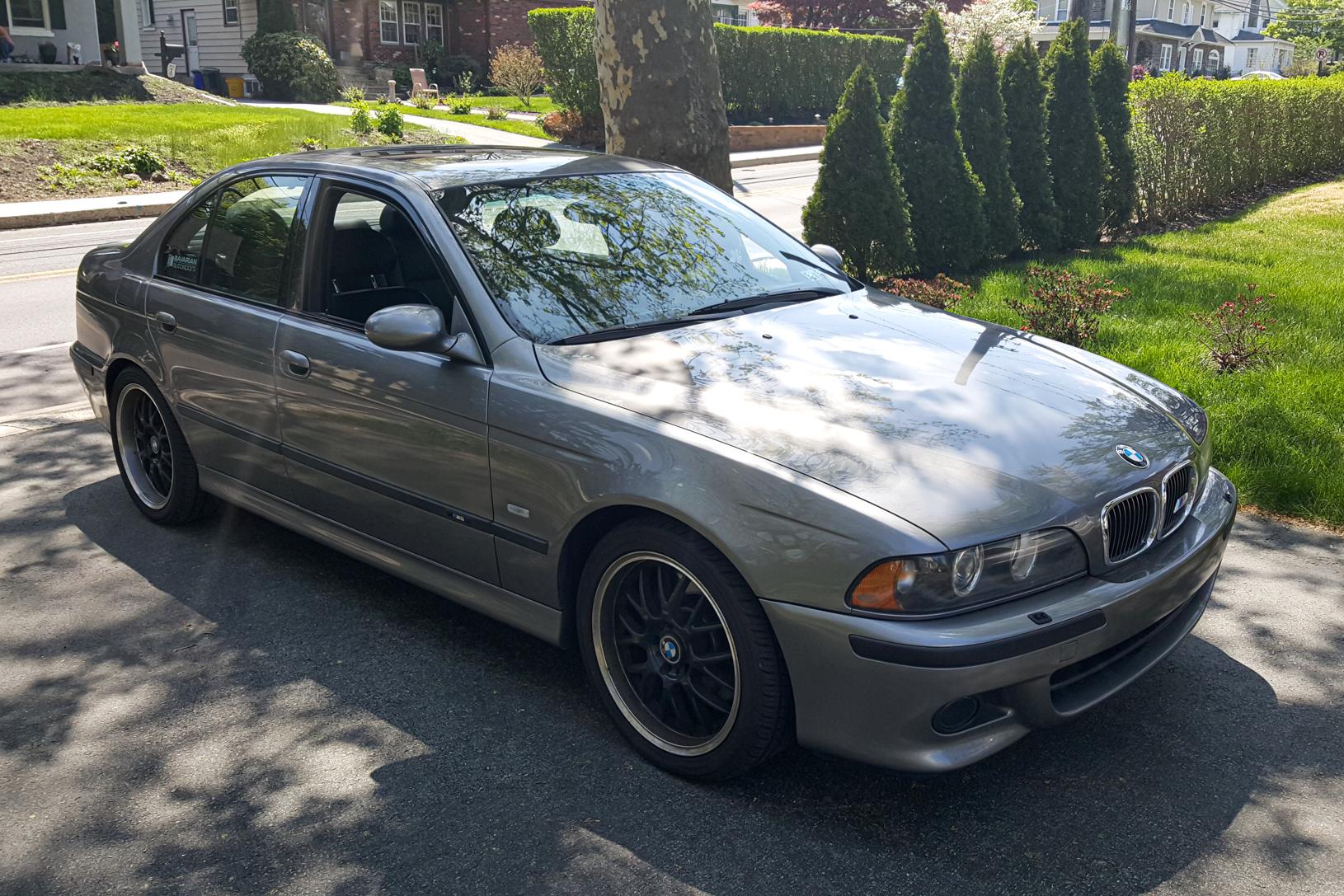 2002 BMW M5