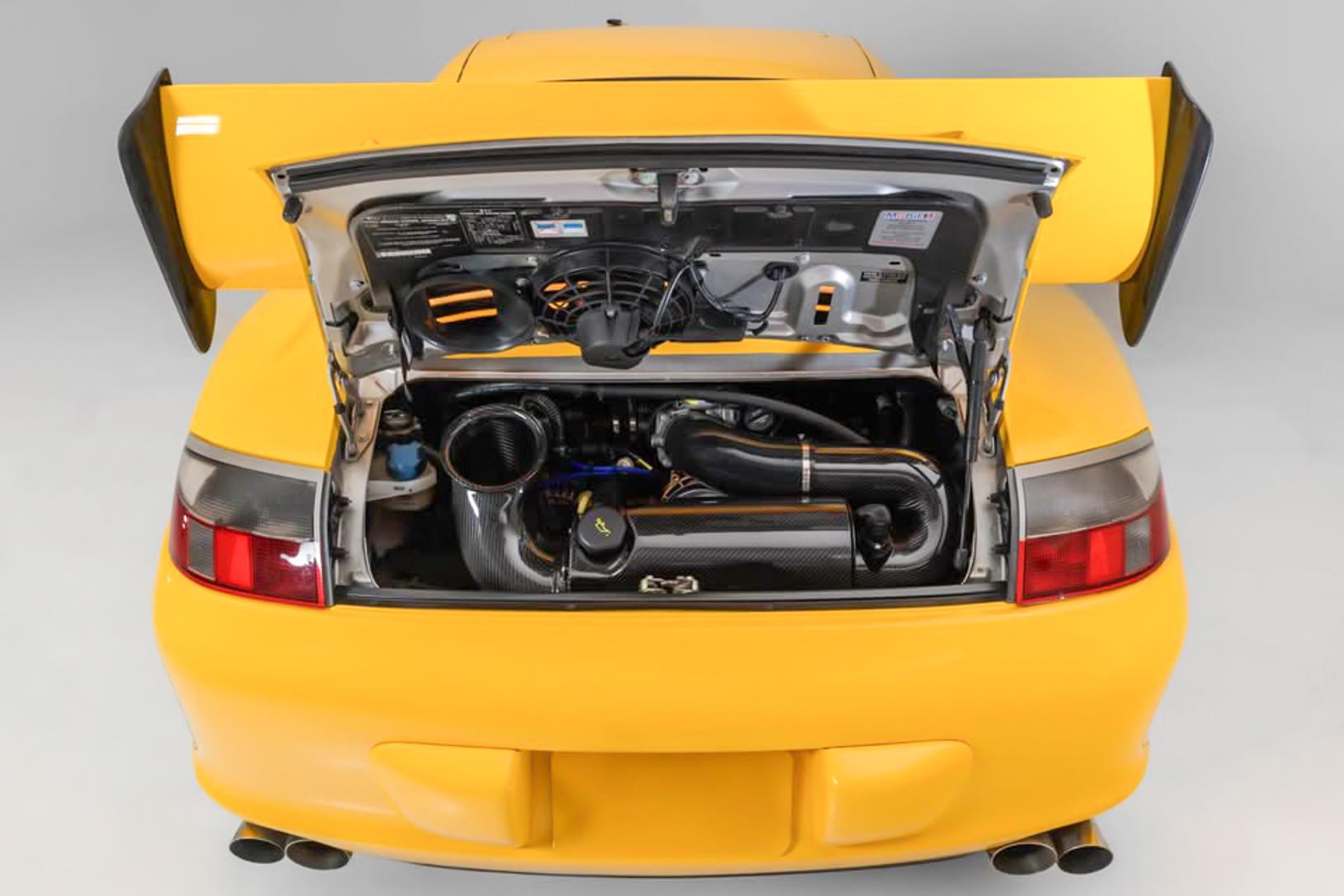 2003 Porsche 911