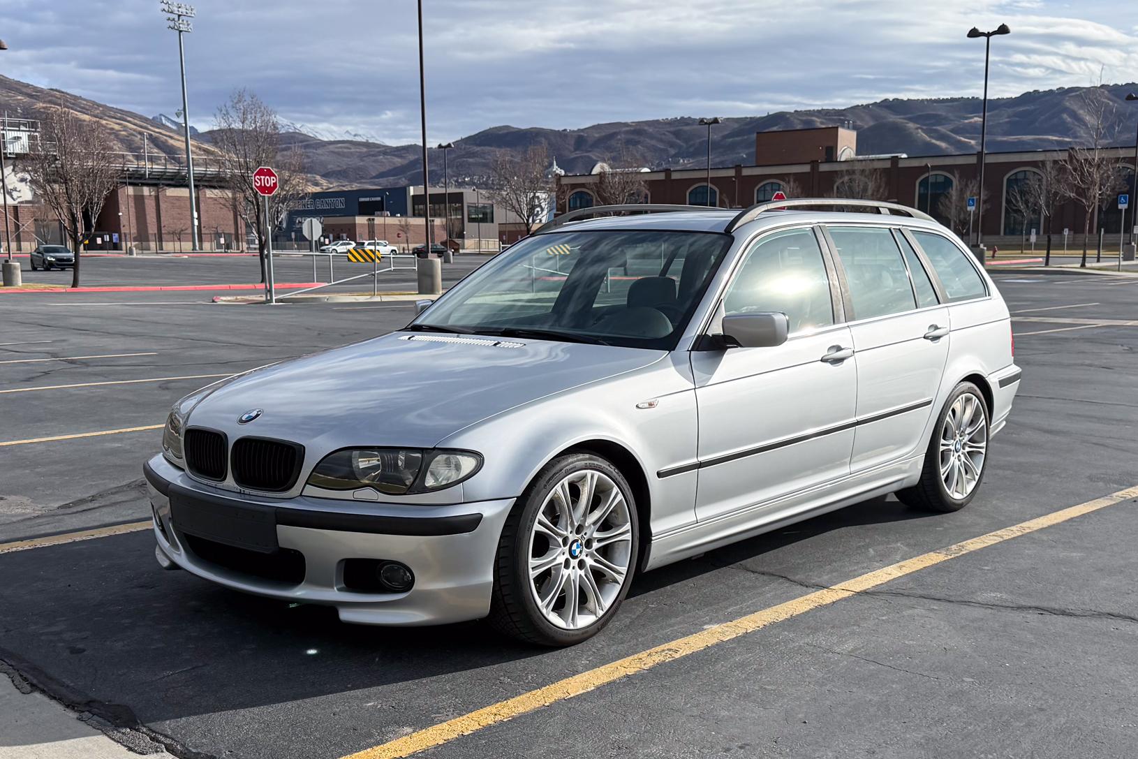 2003 BMW 325Xi Touring 'ZHP Swap'
