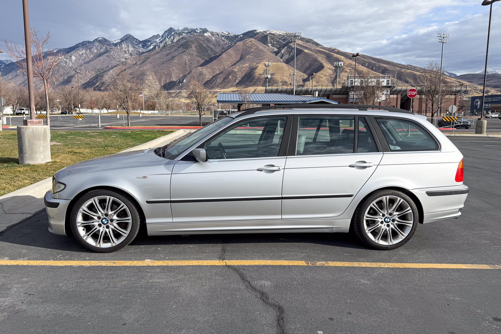 2003 BMW 325Xi Touring 'ZHP Swap'