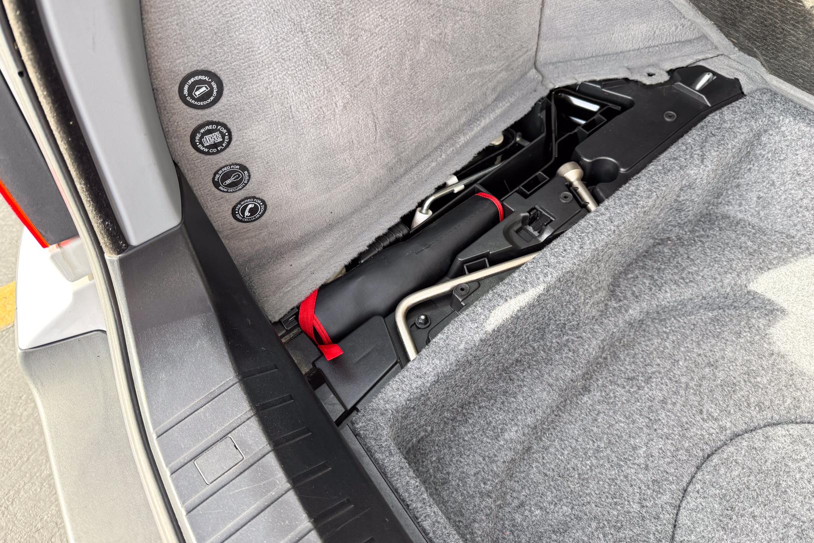 2003 BMW 325Xi Touring 'ZHP Swap'