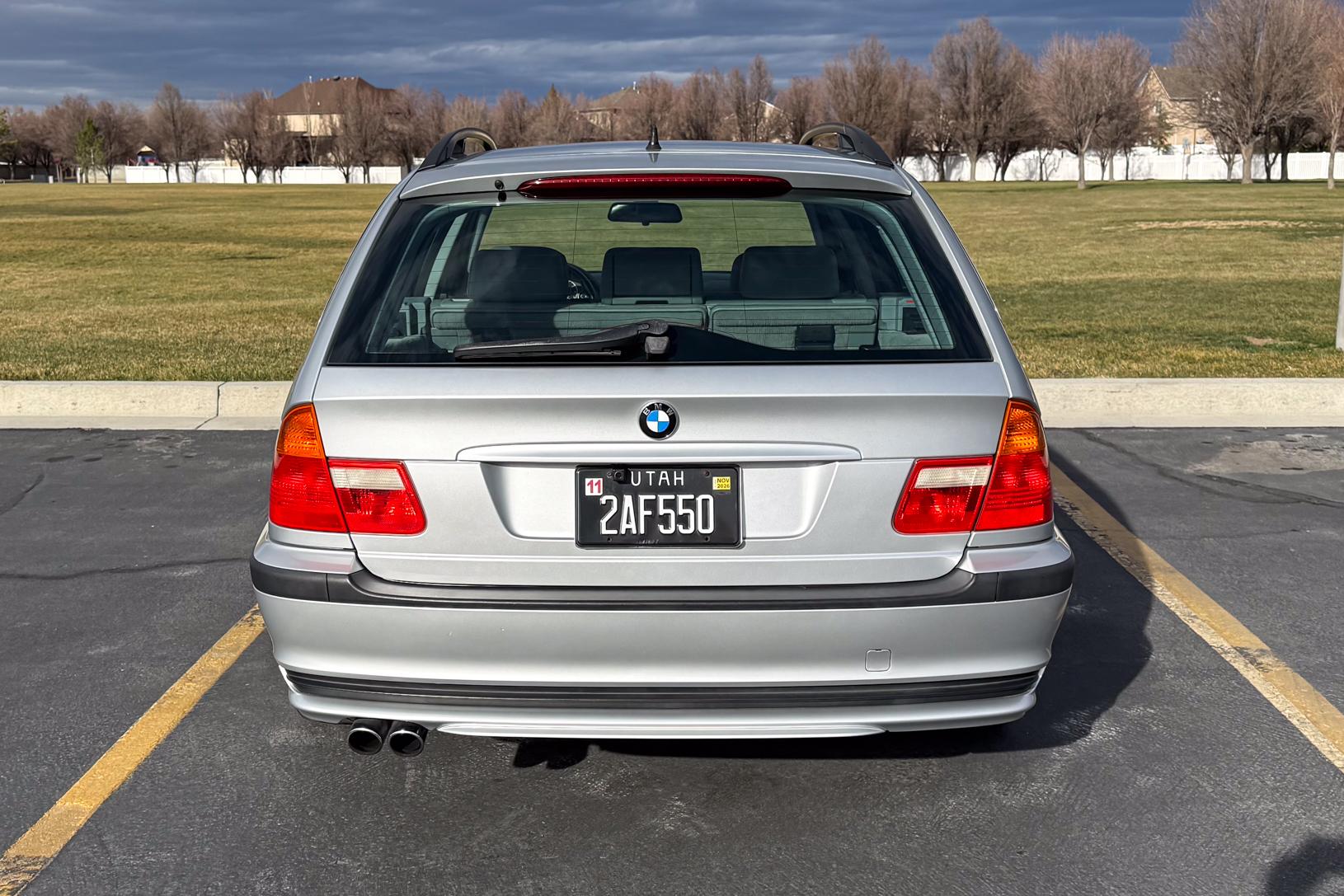 2003 BMW 325Xi Touring 'ZHP Swap'