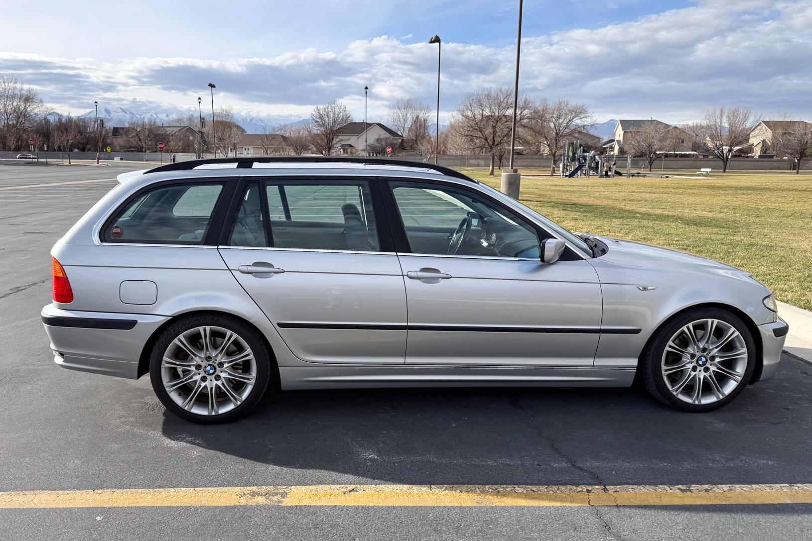 2003 BMW 325Xi Touring 'ZHP Swap'