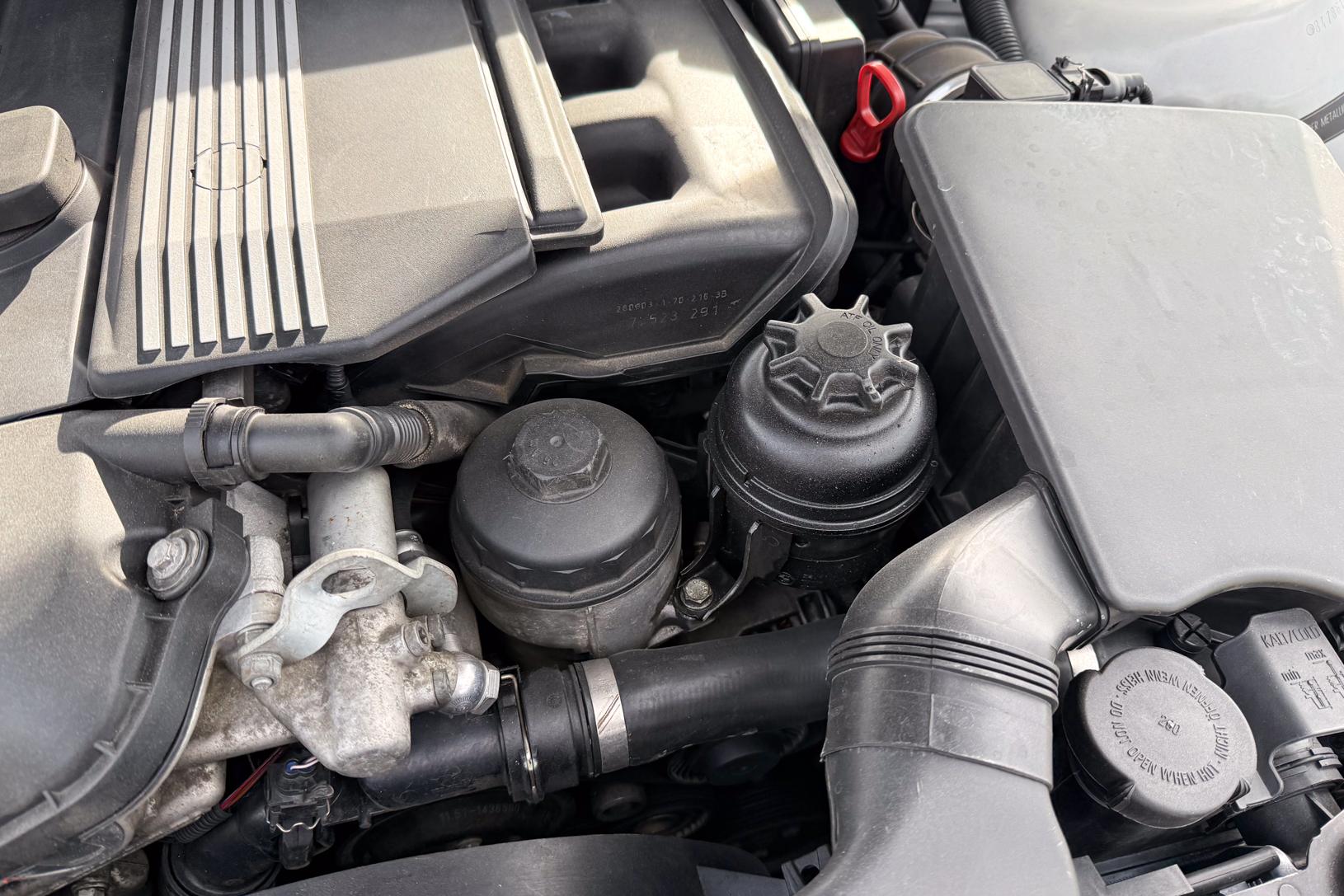 2003 BMW 325Xi Touring 'ZHP Swap'