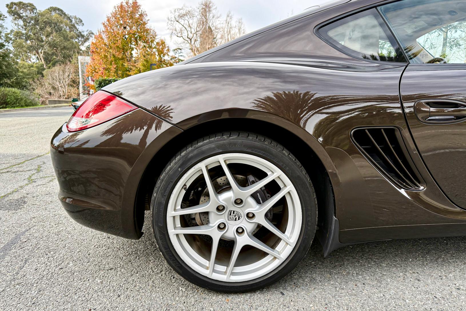 2011 Porsche Cayman