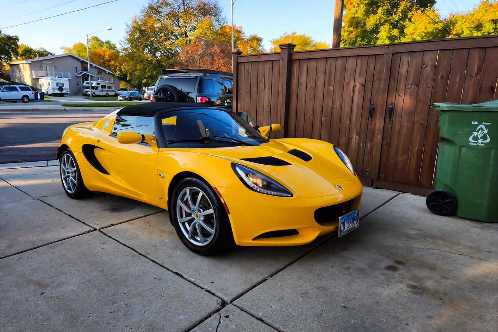 2011 Lotus Elise R