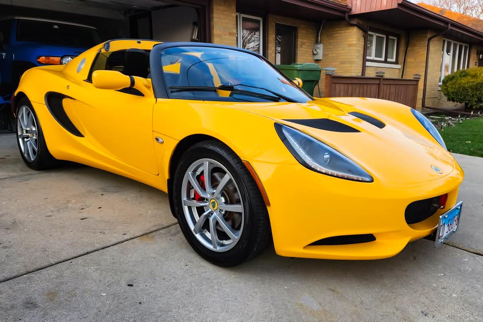 2011 Lotus Elise R