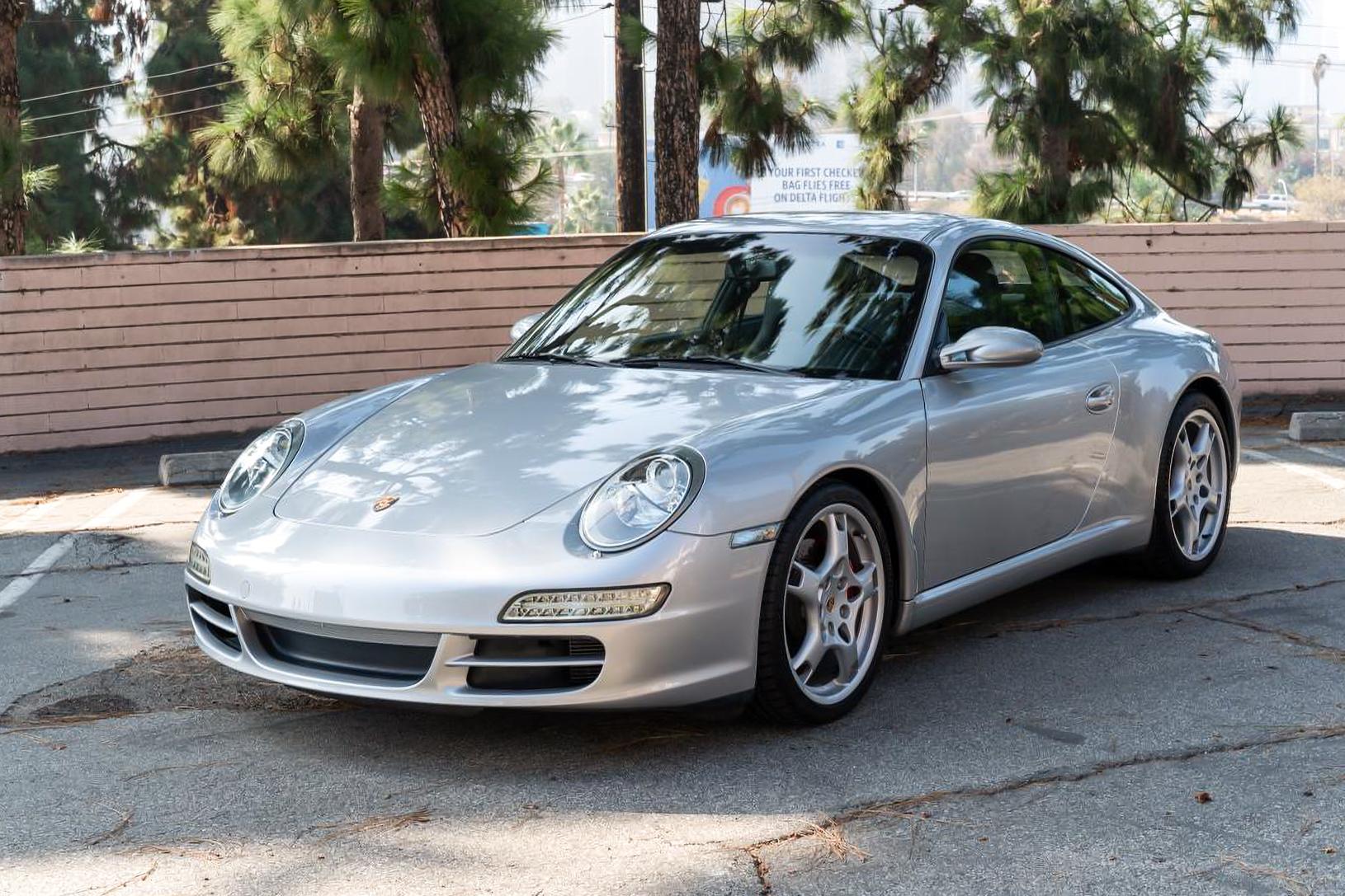 2005 Porsche 911 S