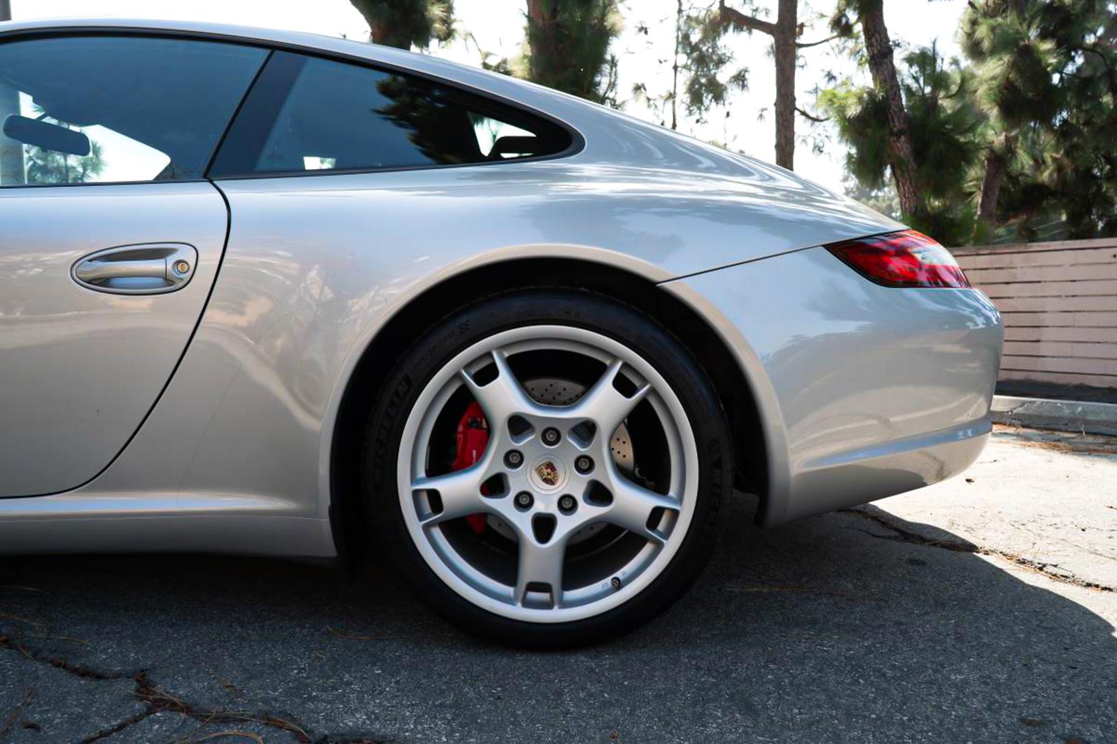 2005 Porsche 911 S