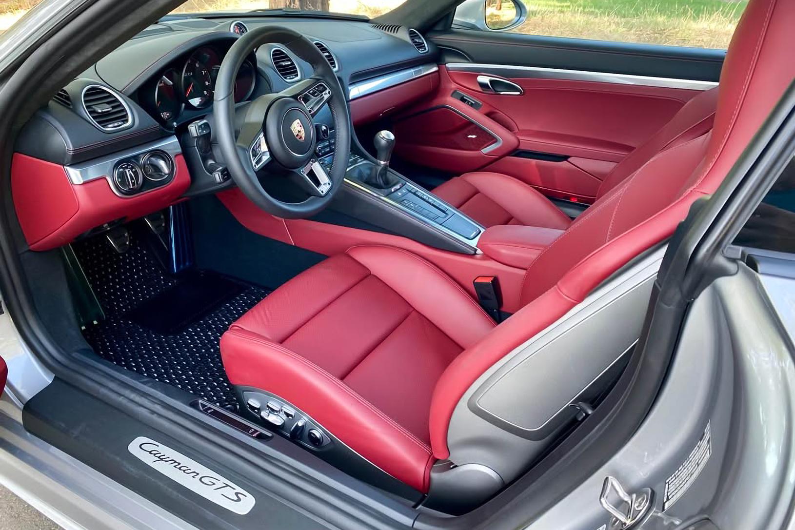 2023 Porsche Cayman GTS 4.0