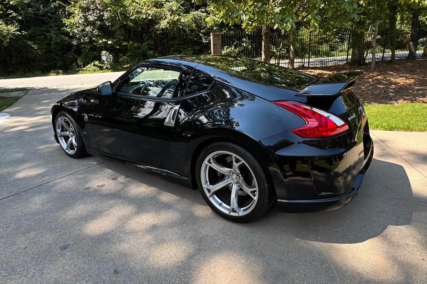 2011 Nissan 370Z NISMO