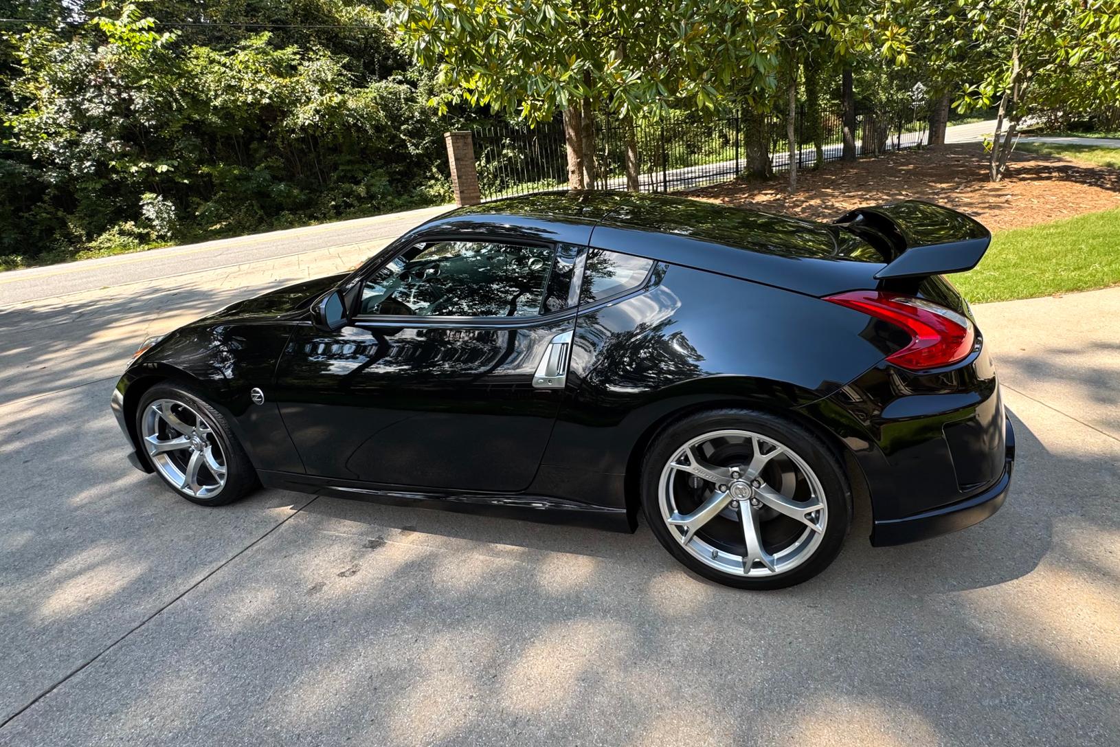 2011 Nissan 370Z NISMO
